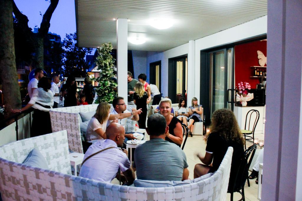 Altro Hotel Bellaria-Igea Marina Eksteriør bilde